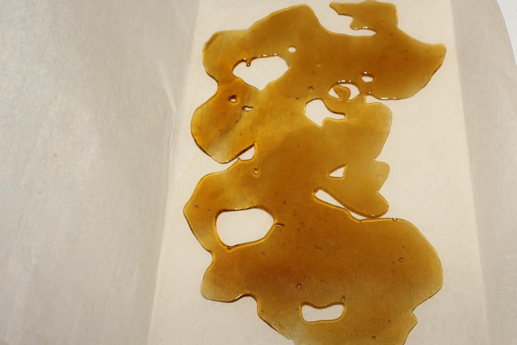 Lucky Extracts - King's Kush shatter 1/2oz slab - Staff Rating